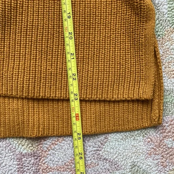 J Crew Cotton V neck sweater EUC - Picture 6 of 6